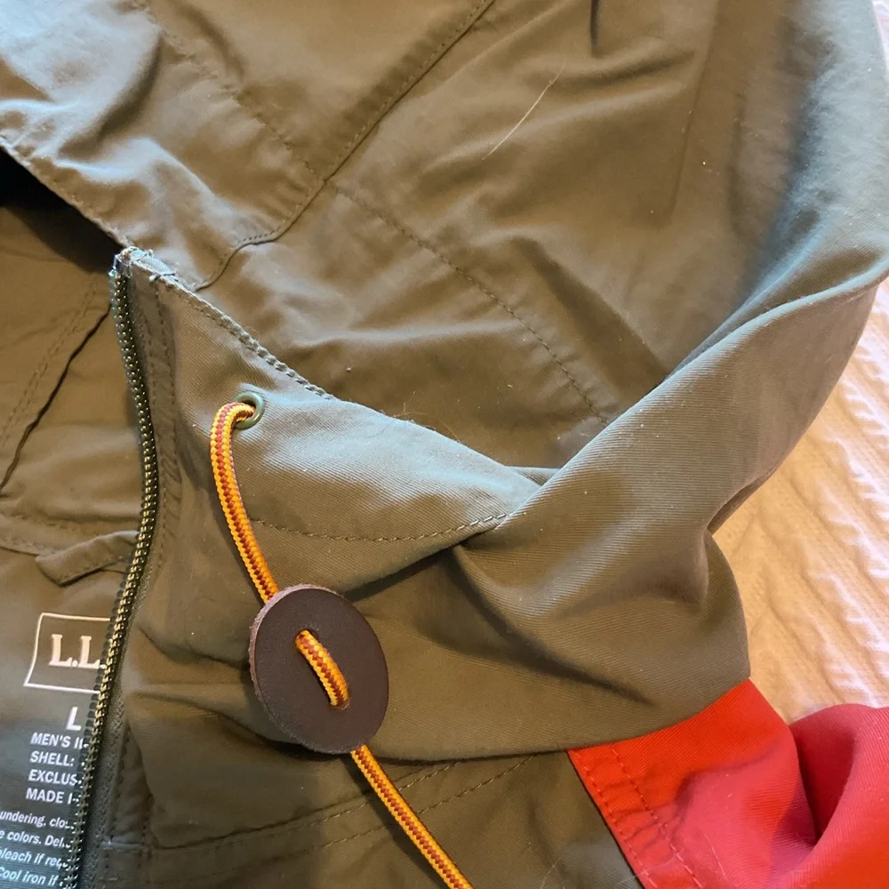 L.L. Bean Mountain Classic Multi-Color Hooded Anorak - Picture 10 of 16